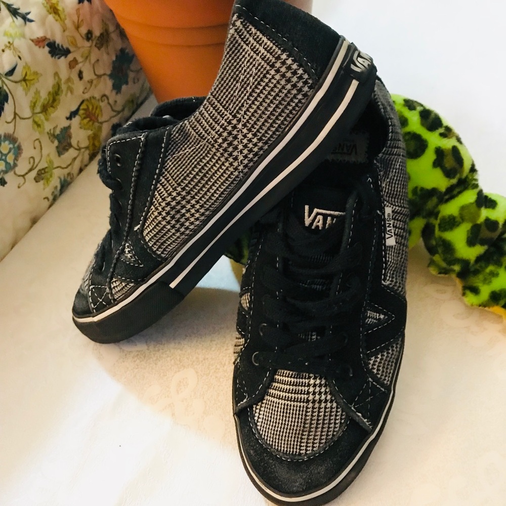 Vans womens sneakers